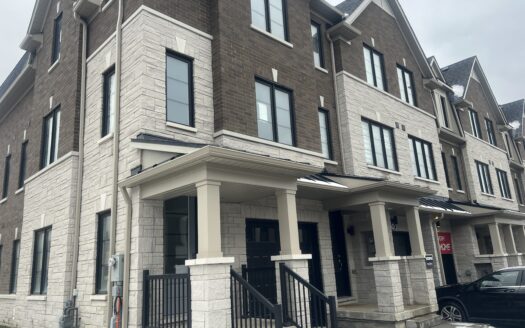 5865 GALESWAY, MISSISSAUGA